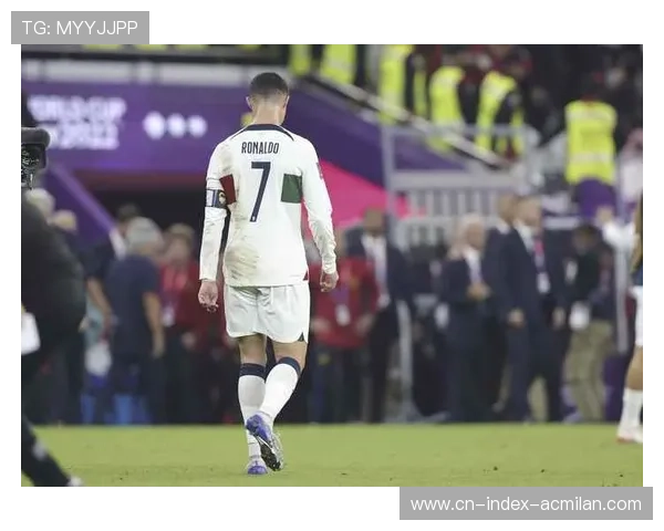 C罗确认2026世界杯谢幕!再踢两年后告别足坛! C罗确认2026世界杯谢幕!再踢两年后告别足坛!