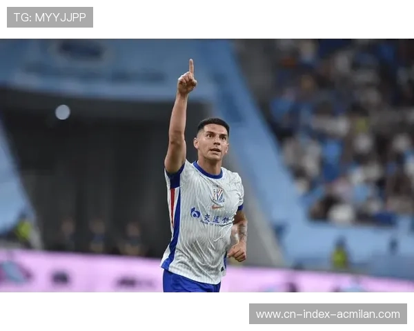 上海申花的中场补位做得极其及时