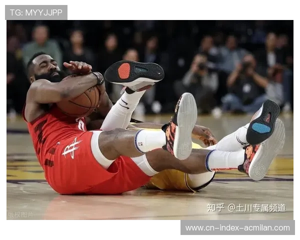 利马在战术调整分析方面引发关注