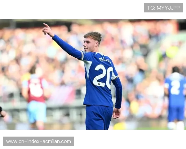 切尔西快速反击精彩绝伦，帕尔默低射命中